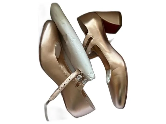 Christian Louboutin Tacchi alti Rosa