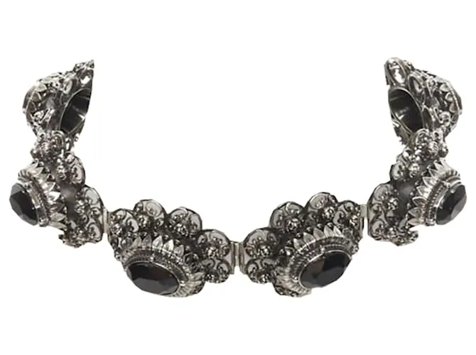 Collana choker in metallo gunmetal argento con rosa Alexander McQueen Metallico