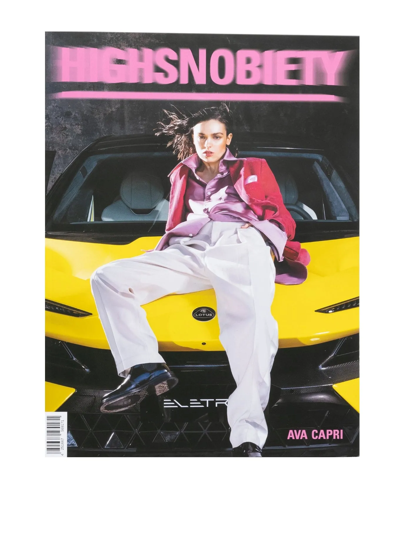 Highsnobiety – Winter 2022 Ava Capri Magazines Nero