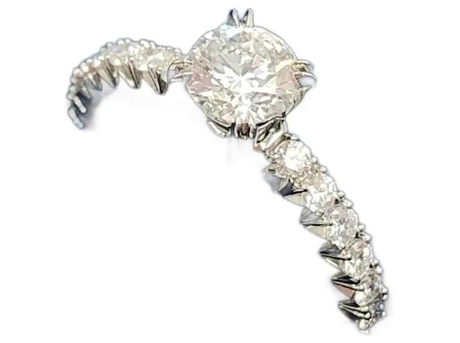 Anello Brilliant Love di Harry Winston Argento