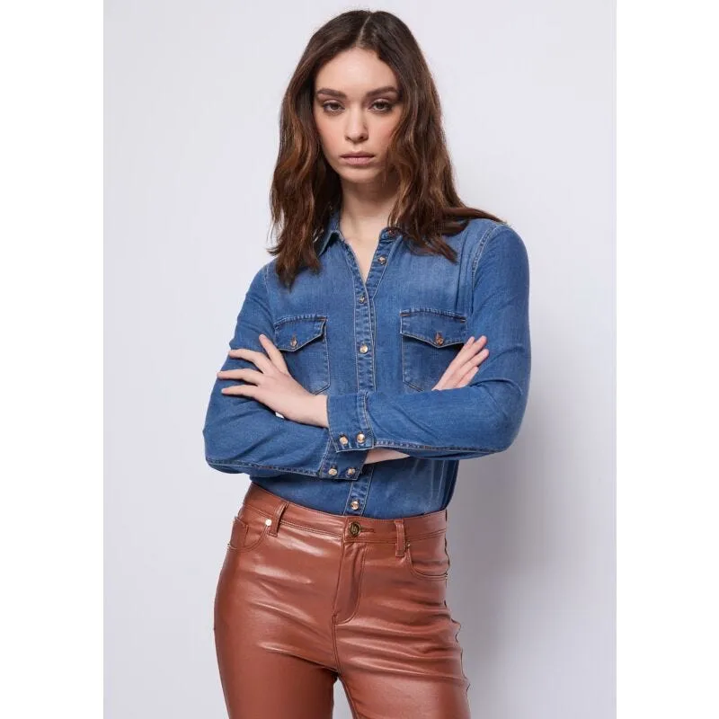 Camicia da donna in chambary con taschini