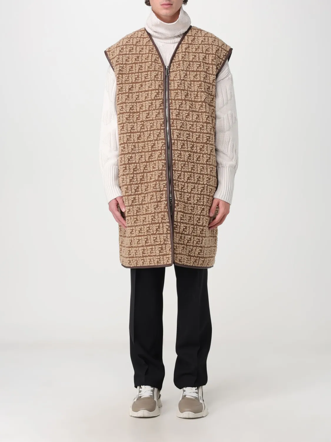 Gilet Fendi in teddy marrone