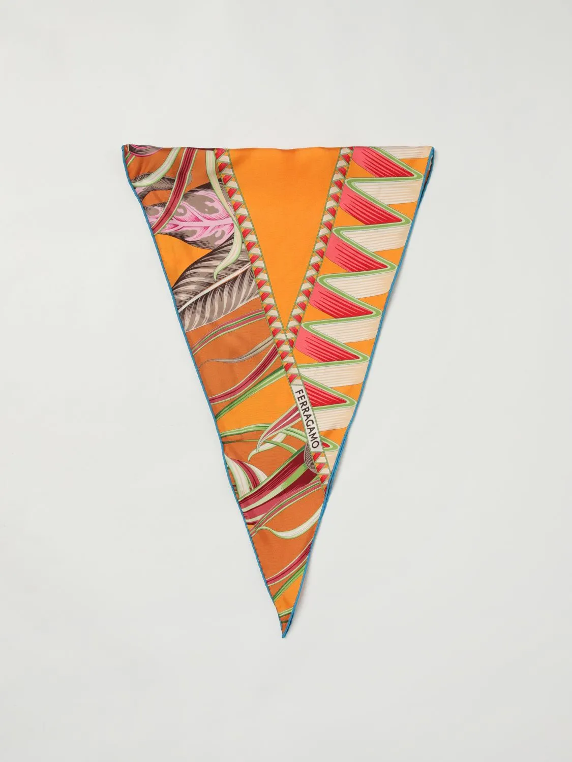 Foulard Giada Triangle Ferragamo in seta stampata