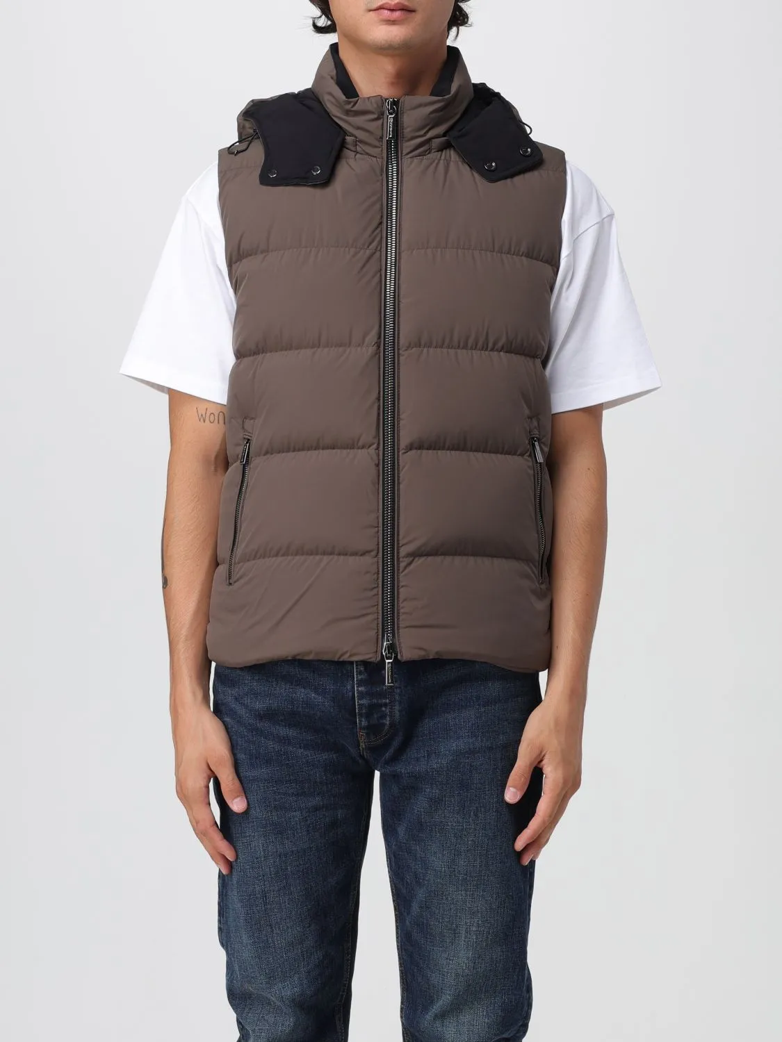 Gilet Moorer in nylon trapuntato e imbottito