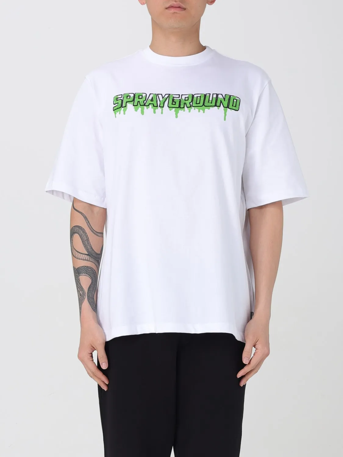 T-shirt in cotone con logo Sprayground