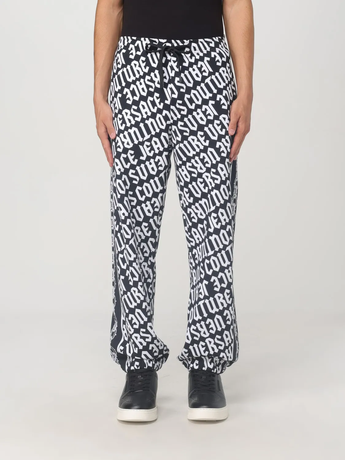 Pantalone Versace Jeans Couture in cotone con logo all over